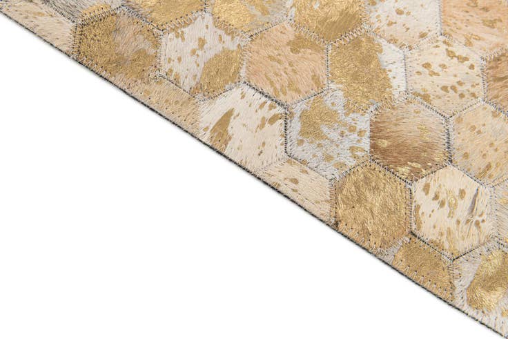 Detail image of 5' 3 x 7' 5 Cowhide Stocks Rug