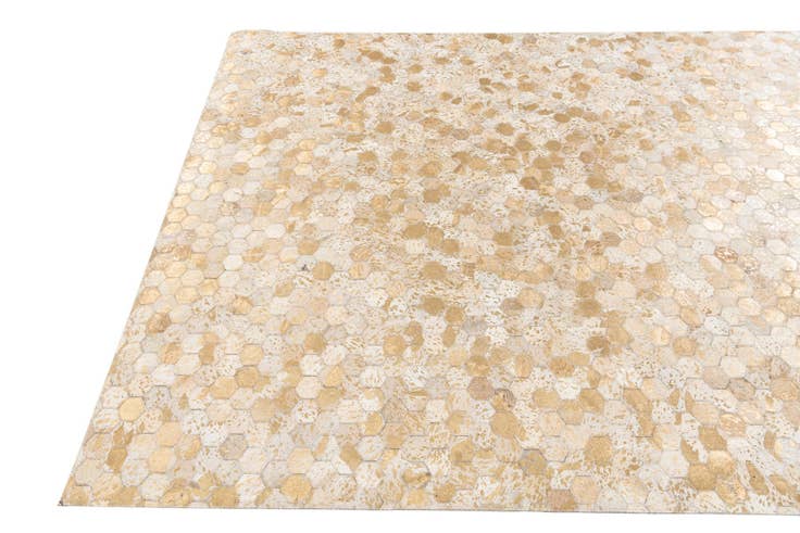 Detail image of 5' 3 x 7' 6 Cowhide Stocks Rug