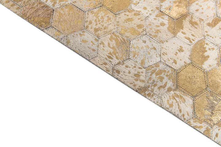 5' 3 x 7' 6 Cowhide Stocks Rug