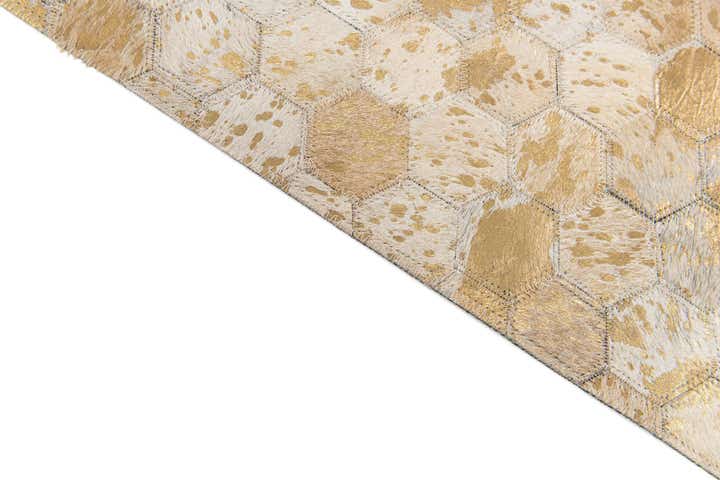 5' 3 x 7' 5 Cowhide Stocks Rug