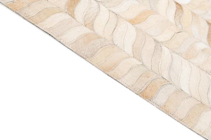 Detail image of 5' 9 x 7' 10 Cowhide Stocks Rug