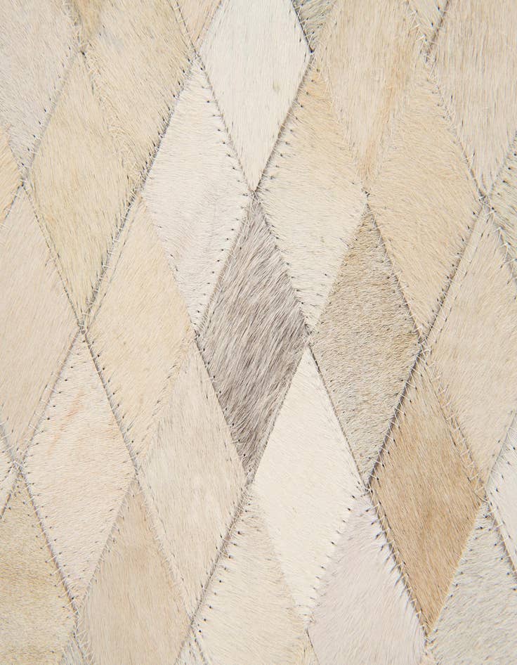 Detail image of 6' x 8' 11 Cowhide Stocks Rug