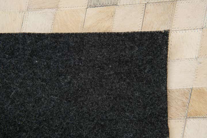 6' x 8' 11 Cowhide Stocks Rug