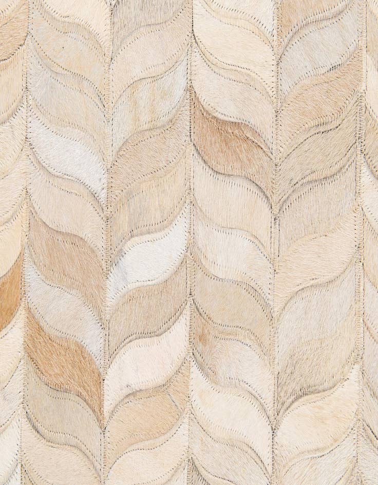 Detail image of 6' 8 x 9' 9 Cowhide Stocks Rug