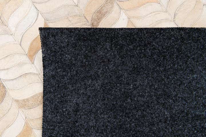 6' 8 x 9' 9 Cowhide Stocks Rug