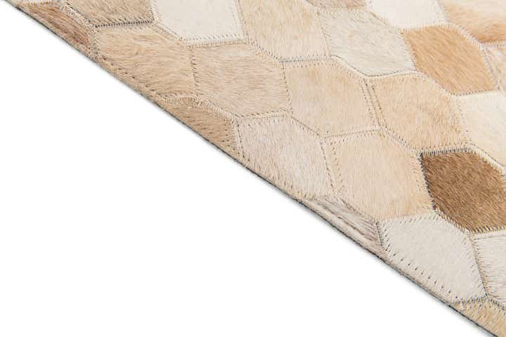 4' 8 x 6' 8 Cowhide Stocks Rug