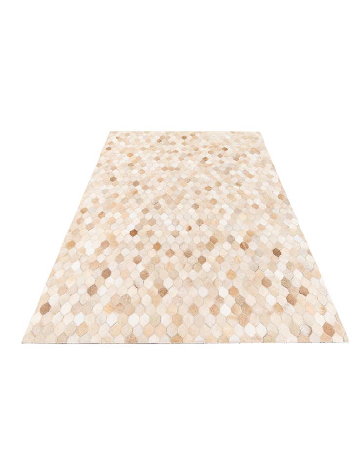 Detail image of 4' 8 x 6' 7 Cowhide Stocks Rug