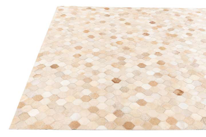 4' 6 x 6' 7 Cowhide Stocks Rug