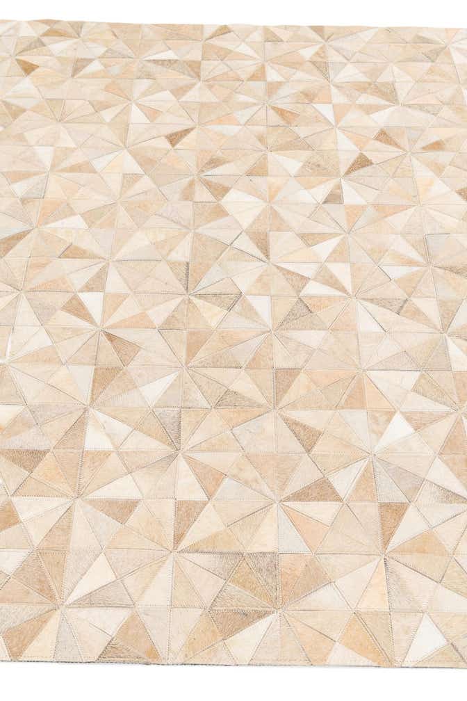 4' 8 x 6' 7 Cowhide Stocks Rug