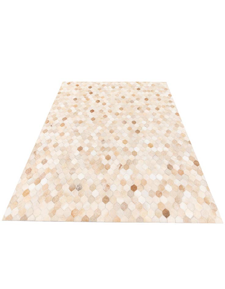 Detail image of 4' 8 x 6' 7 Cowhide Stocks Rug