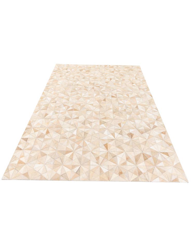 Detail image of 4' 9 x 6' 8 Cowhide Stocks Rug
