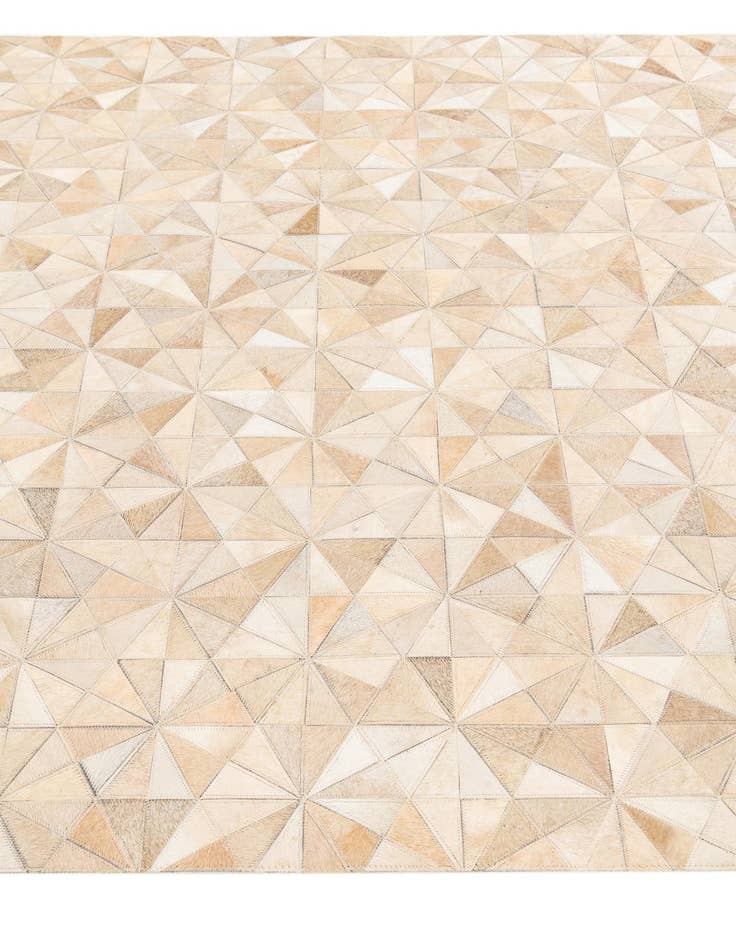 Detail image of 4' 9 x 6' 8 Cowhide Stocks Rug