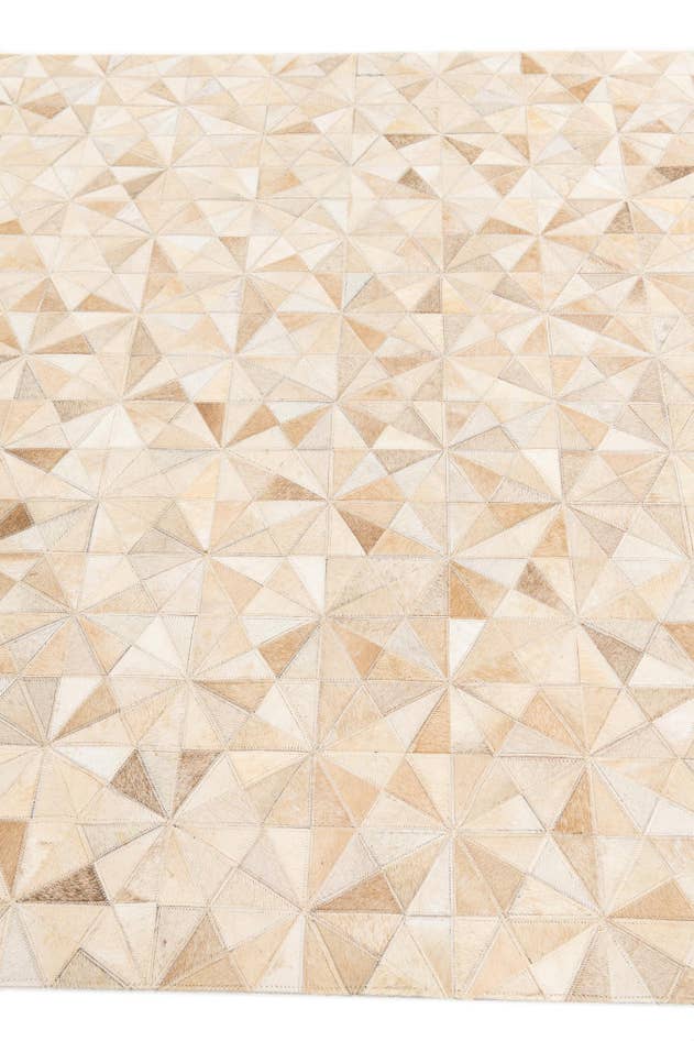 Detail image of 4' 8 x 6' 5 Cowhide Stocks Rug
