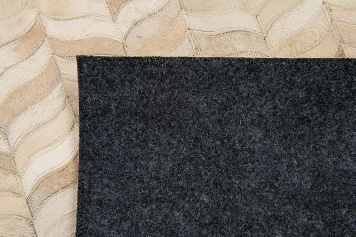 4' x 5' 11 Cowhide Stocks Rug