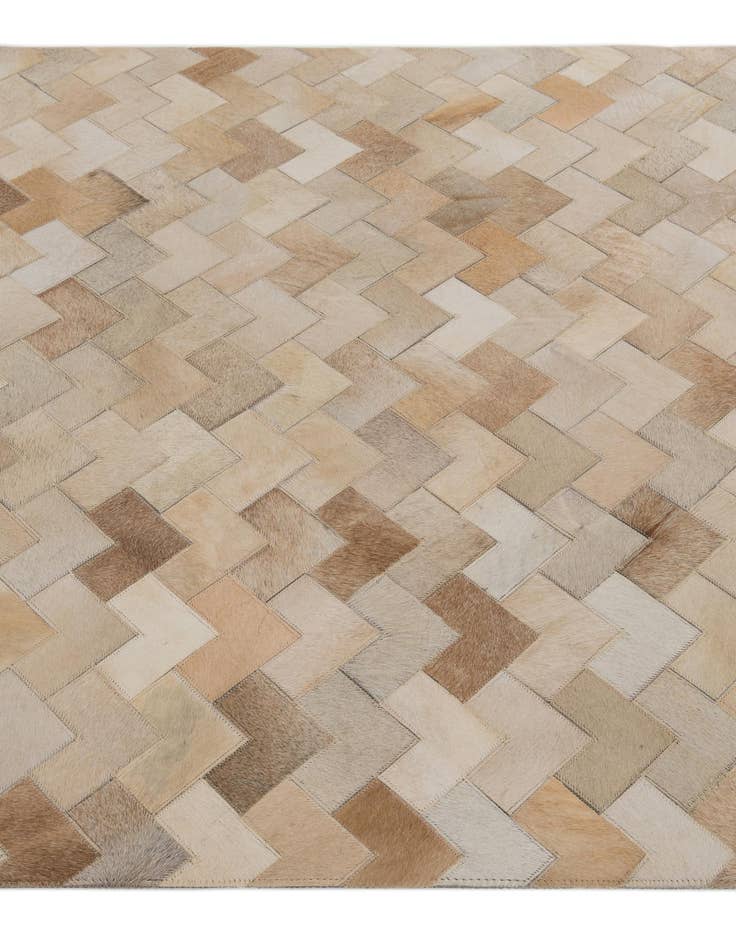 Detail image of 4' 1 x 5' 11 Cowhide Stocks Rug