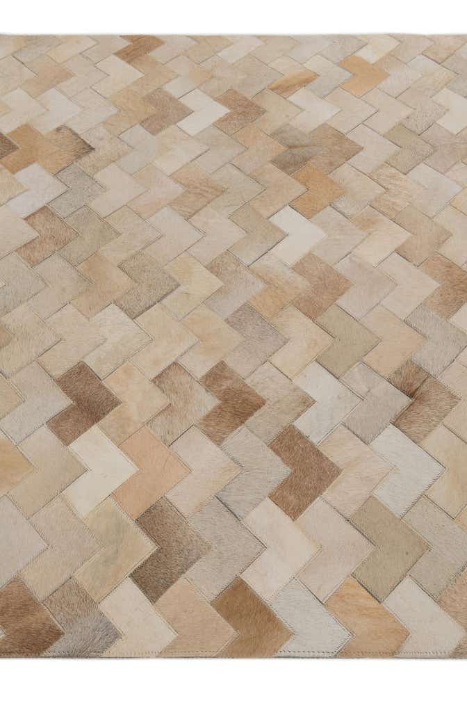 4' 1 x 5' 11 Cowhide Stocks Rug