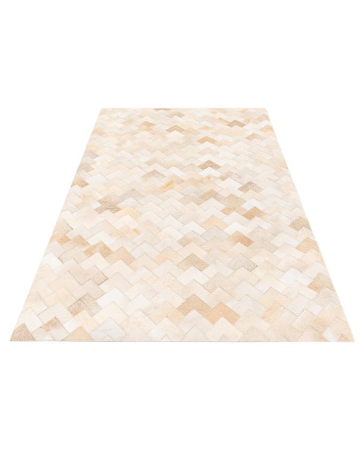 Detail image of 4' 1 x 6' 1 Cowhide Stocks Rug