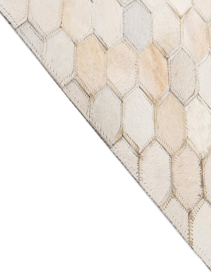 Detail image of 4' 10 x 7' 9 Cowhide Stocks Rug
