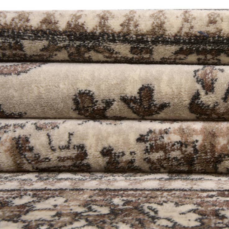 Detail image of 5' x 8' Dahlia Rug