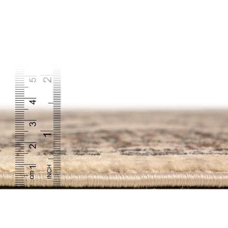 Detail image of 5' x 8' Dahlia Rug