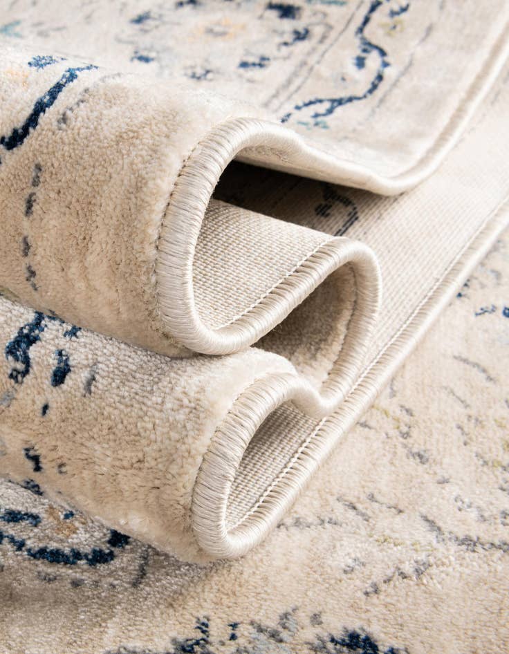 Detail image of 6' x 9' Dahlia Rug