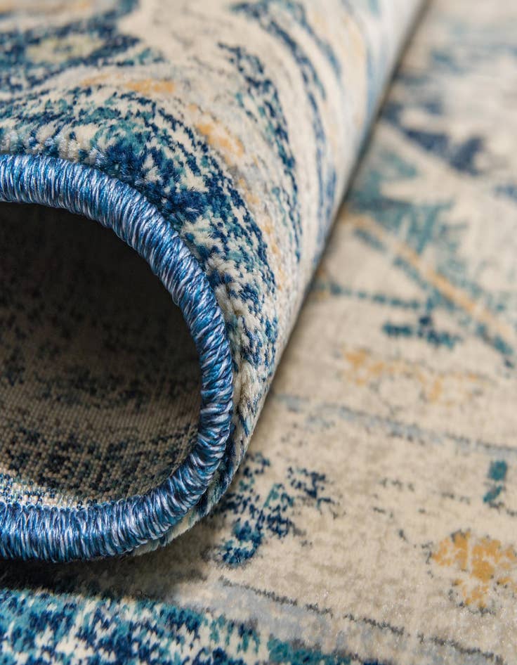 Detail image of 5' x 8' Dahlia Rug