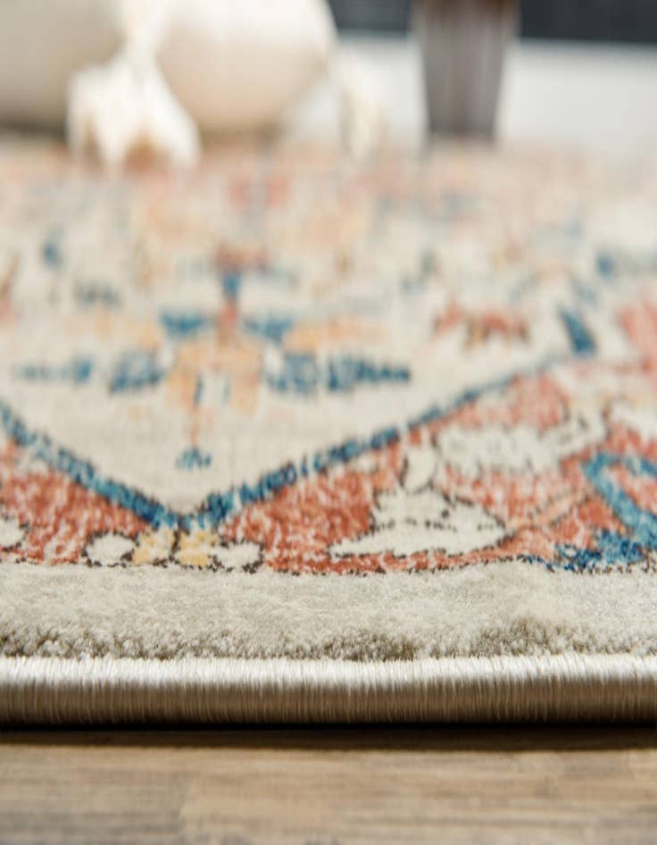 Detail image of 6' x 9' Dahlia Rug