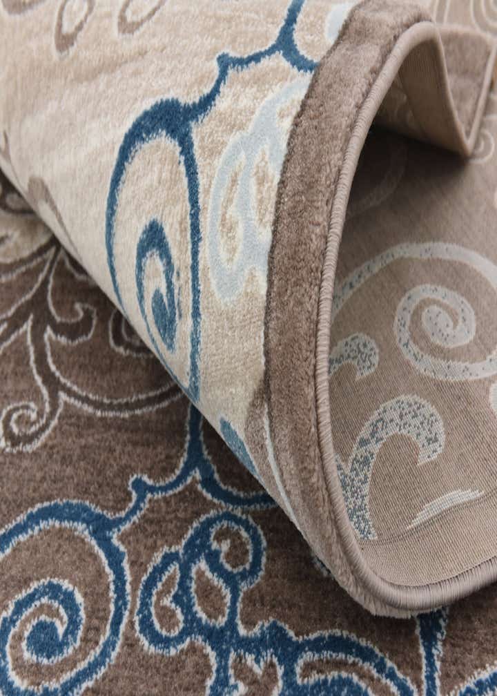 6' 7 x 9' 10 Damask Rug