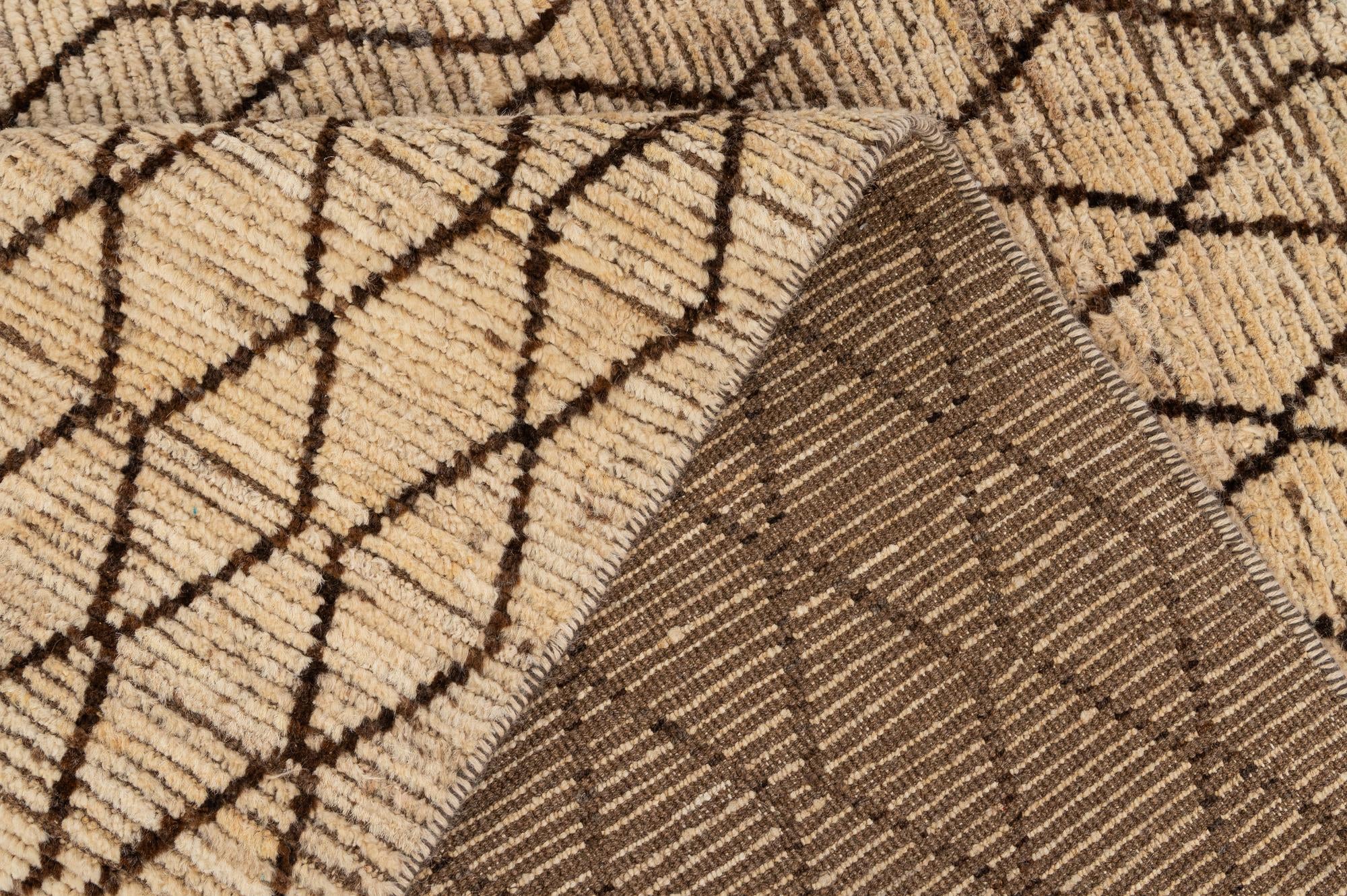 5' 2 x 6' 4 Hand Knotted Darya Wool Rug