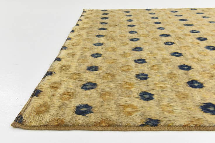 Detail image of 6' 6 x 9' 4 Hand Knotted Darya Wool Rug