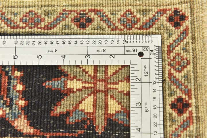 4' 2 x 6' Hand Knotted Darya Rug
