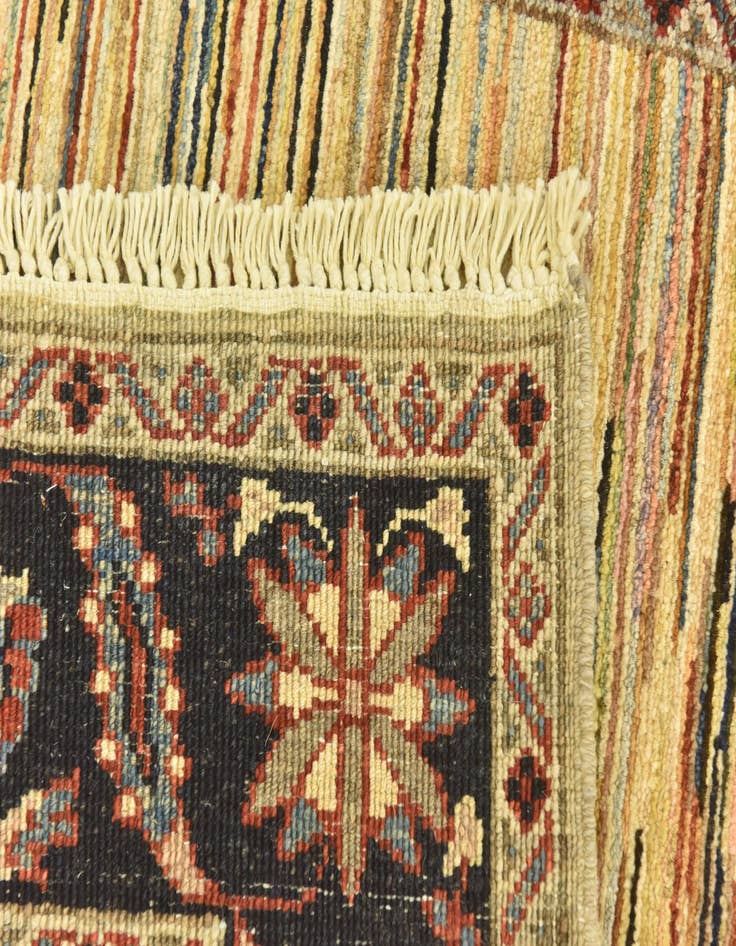 Detail image of 4' 2 x 6'  Hand Knotted Darya Rug