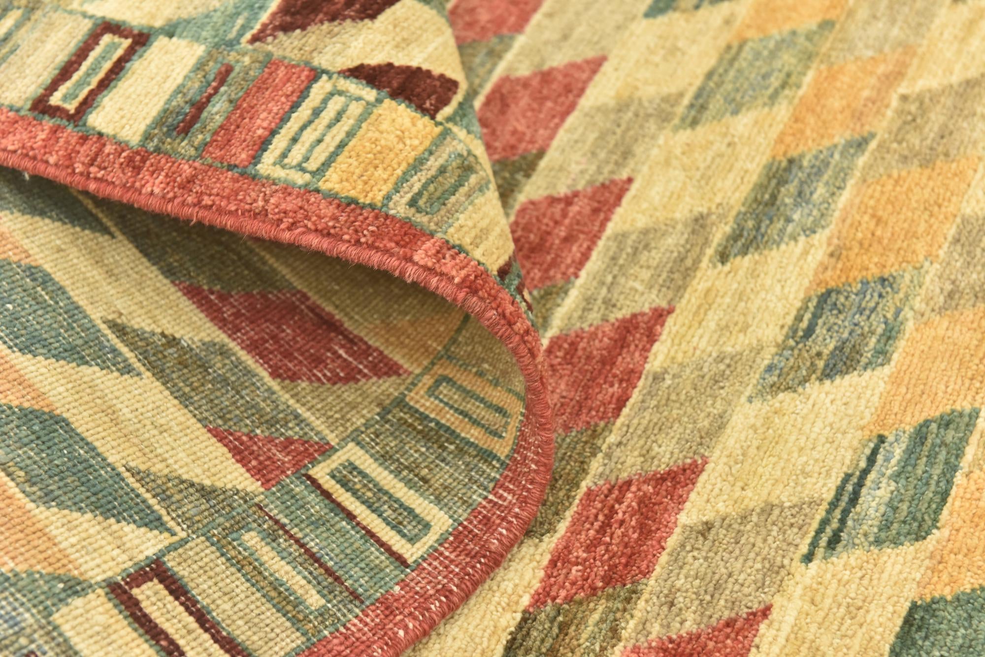 4' 1 x 5' 9 Hand Knotted Darya Oriental Rug