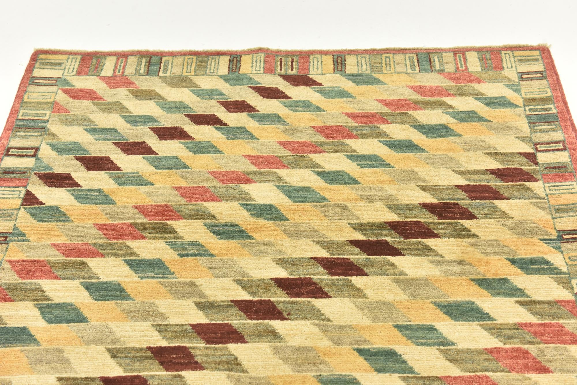 4' 1 x 5' 9 Hand Knotted Darya Oriental Rug