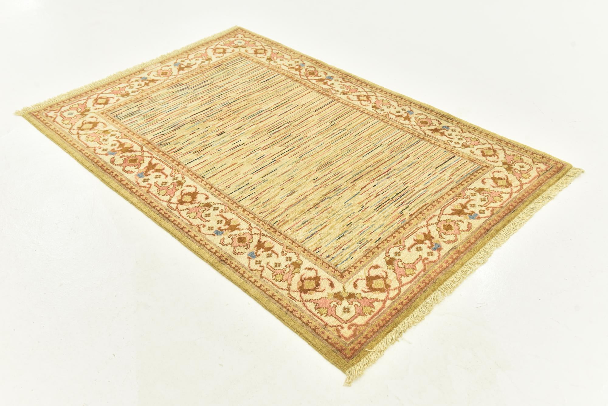 3' 9 x 5' 5 Hand Knotted Darya Oriental Rug