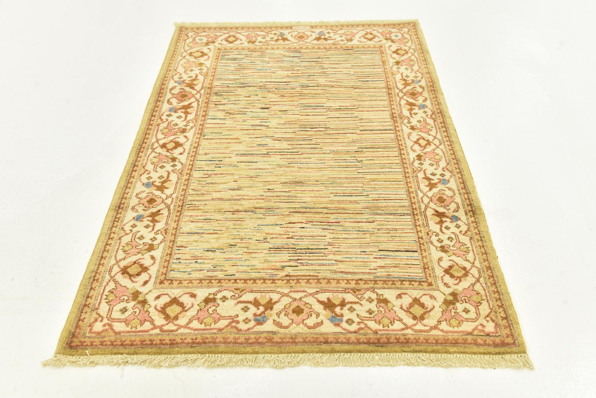 3' 9 x 5' 5 Hand Knotted Darya Oriental Rug