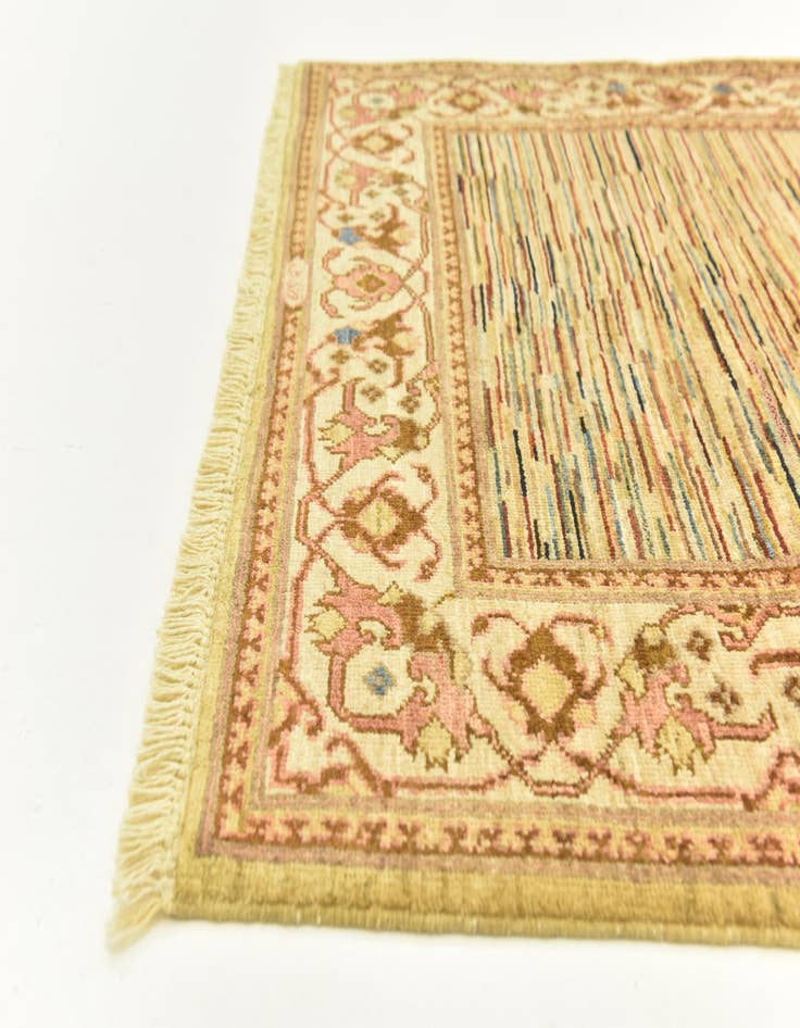 Detail image of 3' 9 x 5' 5  Hand Knotted Darya Oriental Rug