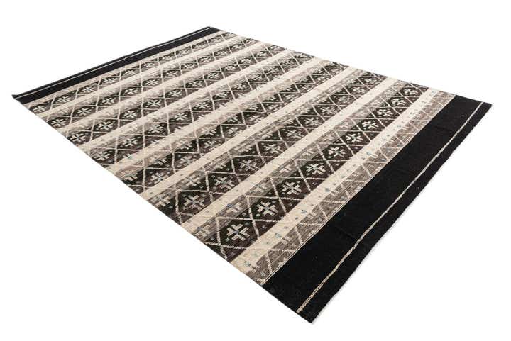 10' 4 x 14' 4 Hand Knotted Darya Wool Rug
