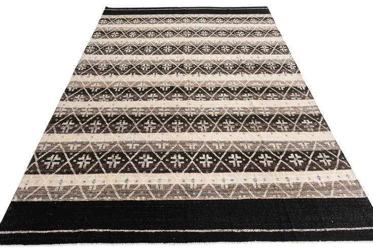 Detail image of 10' 4 x 14' 4 Hand Knotted Darya Wool Rug