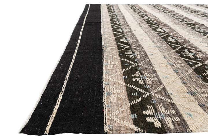 10' 4 x 14' 4 Hand Knotted Darya Wool Rug