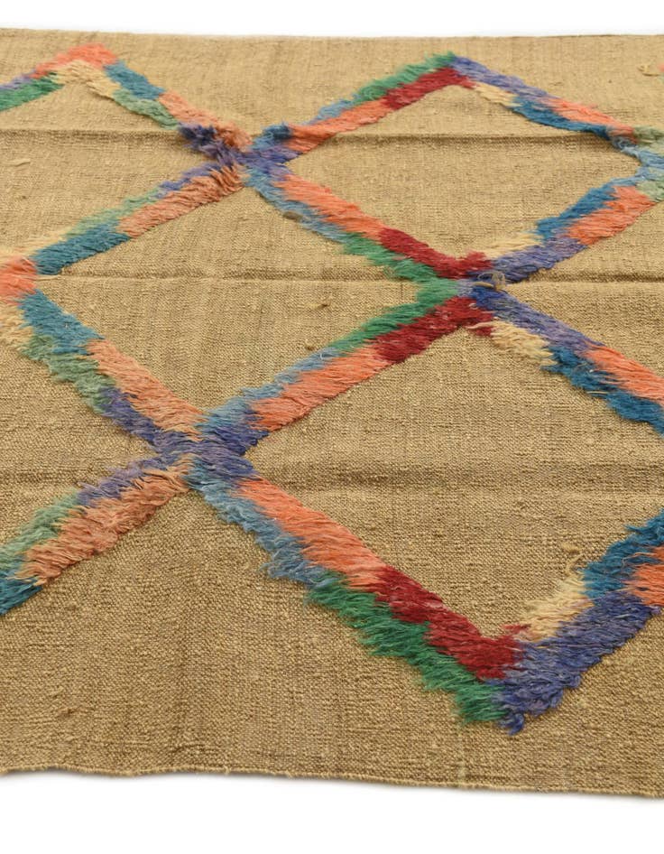 Detail image of 5' x 6' 9 Hand Knotted Darya Wool Rug