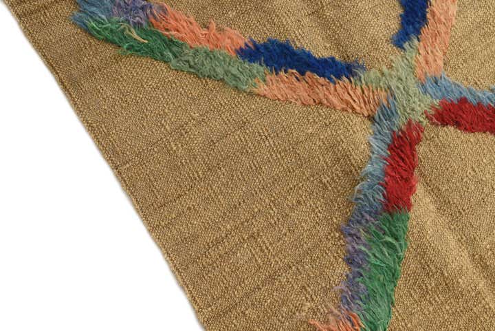 5' x 6' 9 Hand Knotted Darya Wool Rug