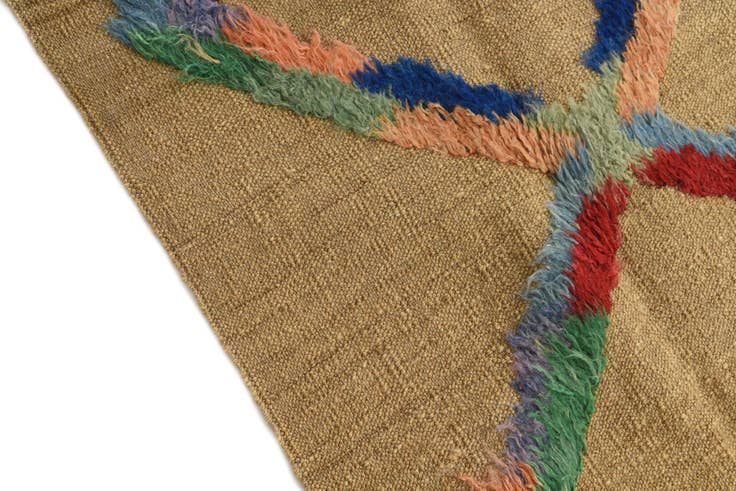 Detail image of 5' x 6' 9 Hand Knotted Darya Wool Rug