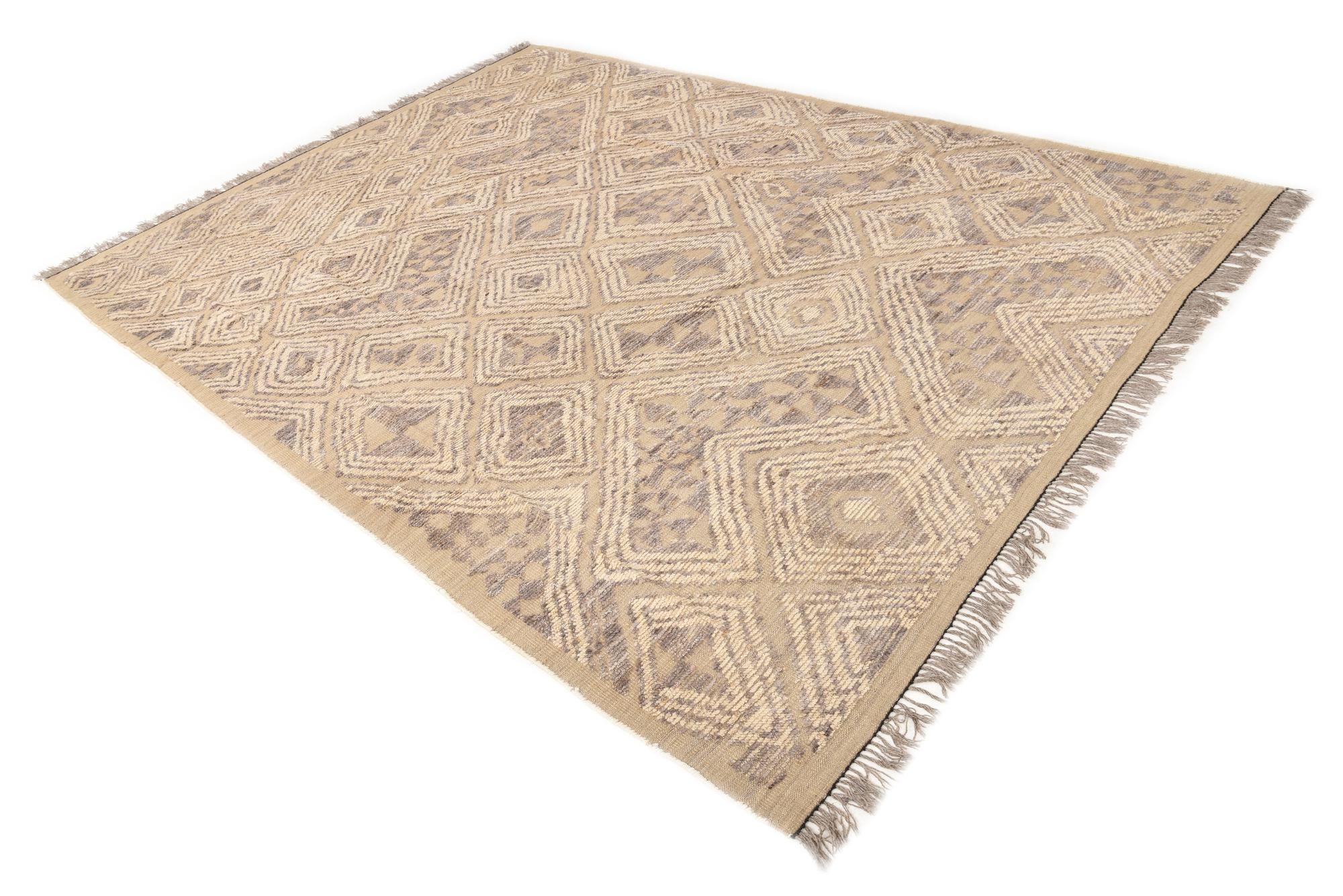 7' 9 x 10' 8 Hand Knotted Darya Wool Rug