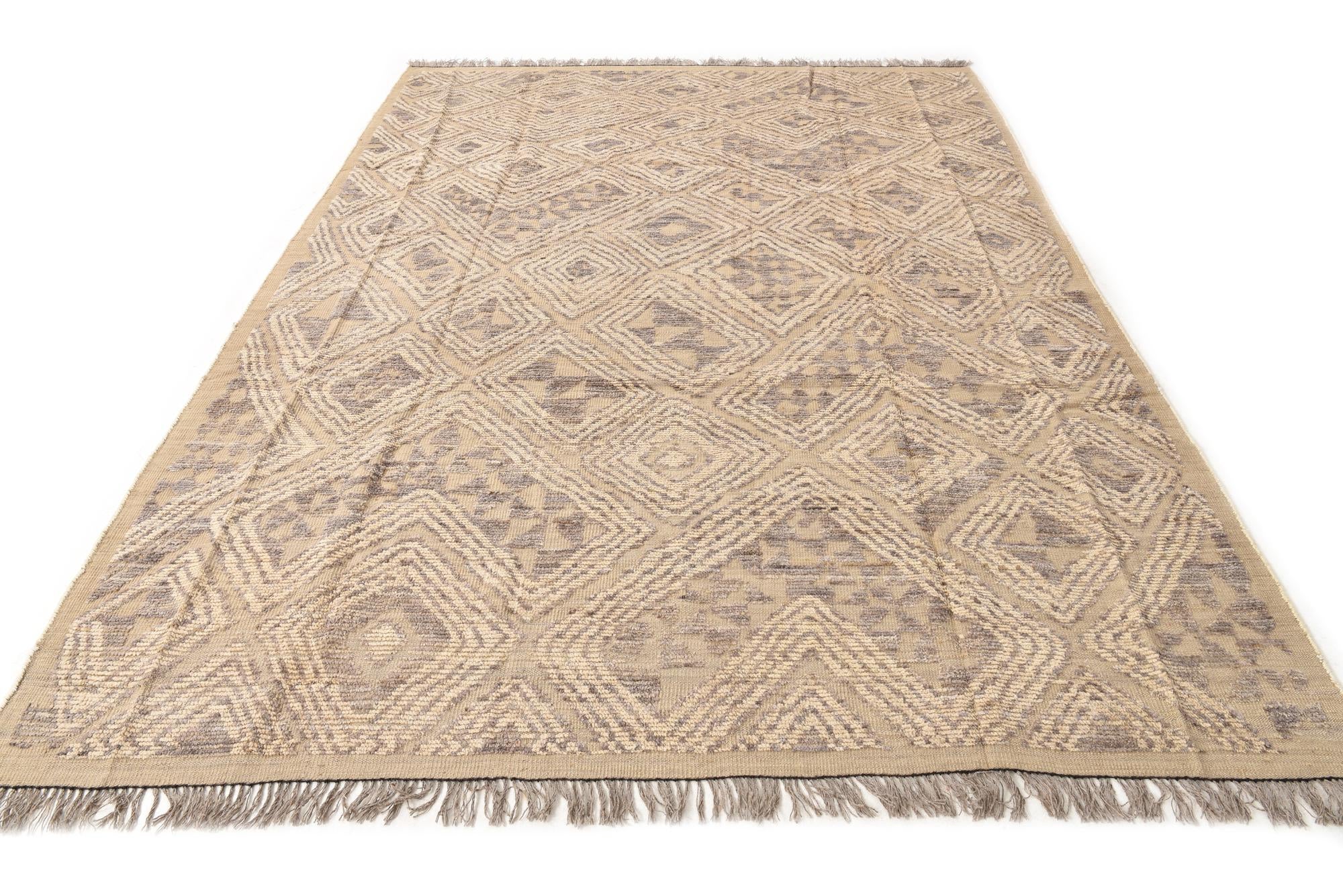 7' 9 x 10' 8 Hand Knotted Darya Wool Rug