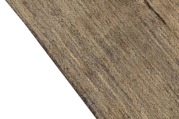 Detail image of 4' 1 x 7' 2 Hand Knotted Darya Wool Rug