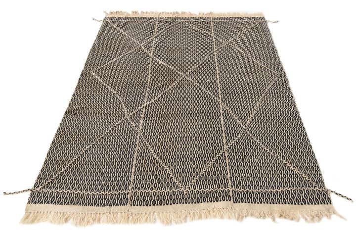 5' x 6' 11 Hand Knotted Darya Wool Rug