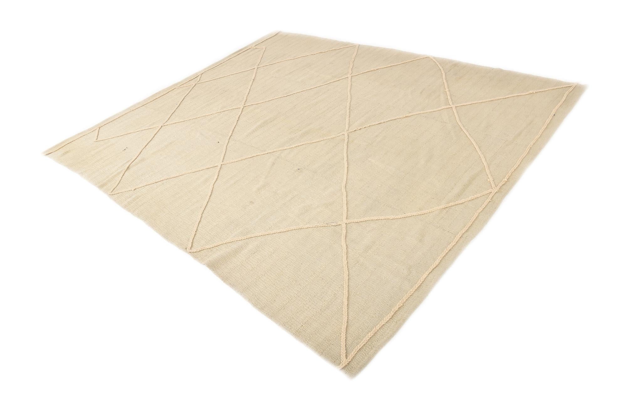 7' 11 x 9' 6 Hand Knotted Darya Wool Rug