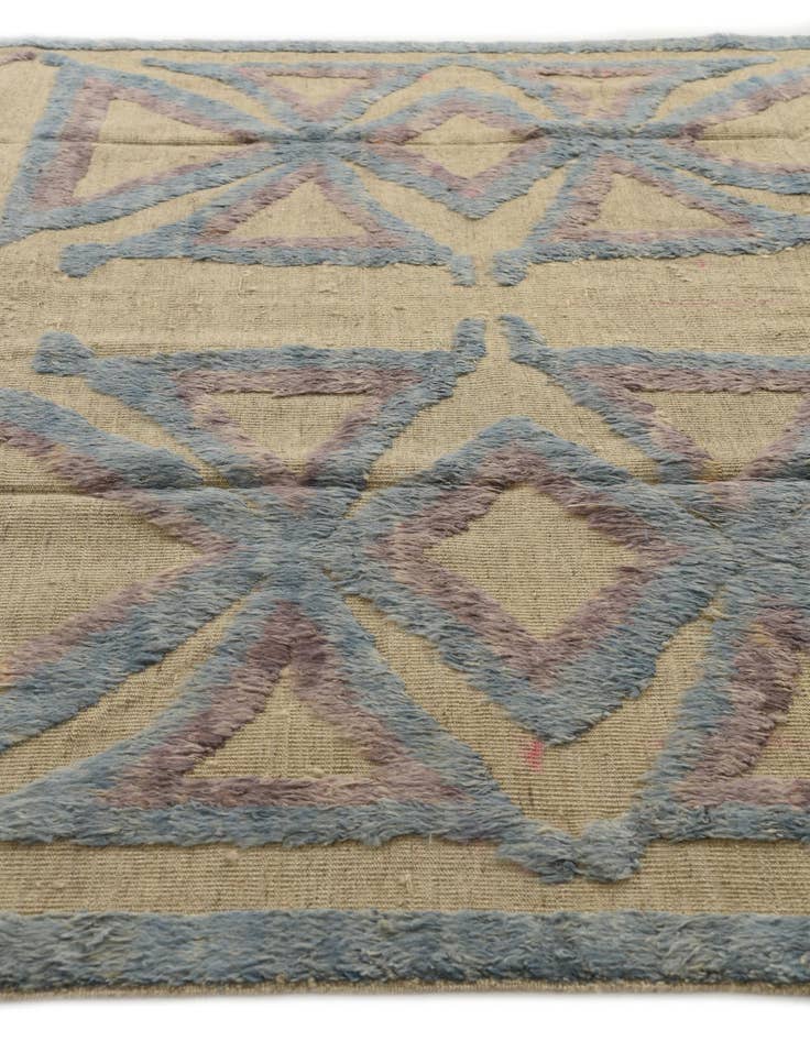 Detail image of 8' x 10' 5  Hand Knotted Darya Wool Rug