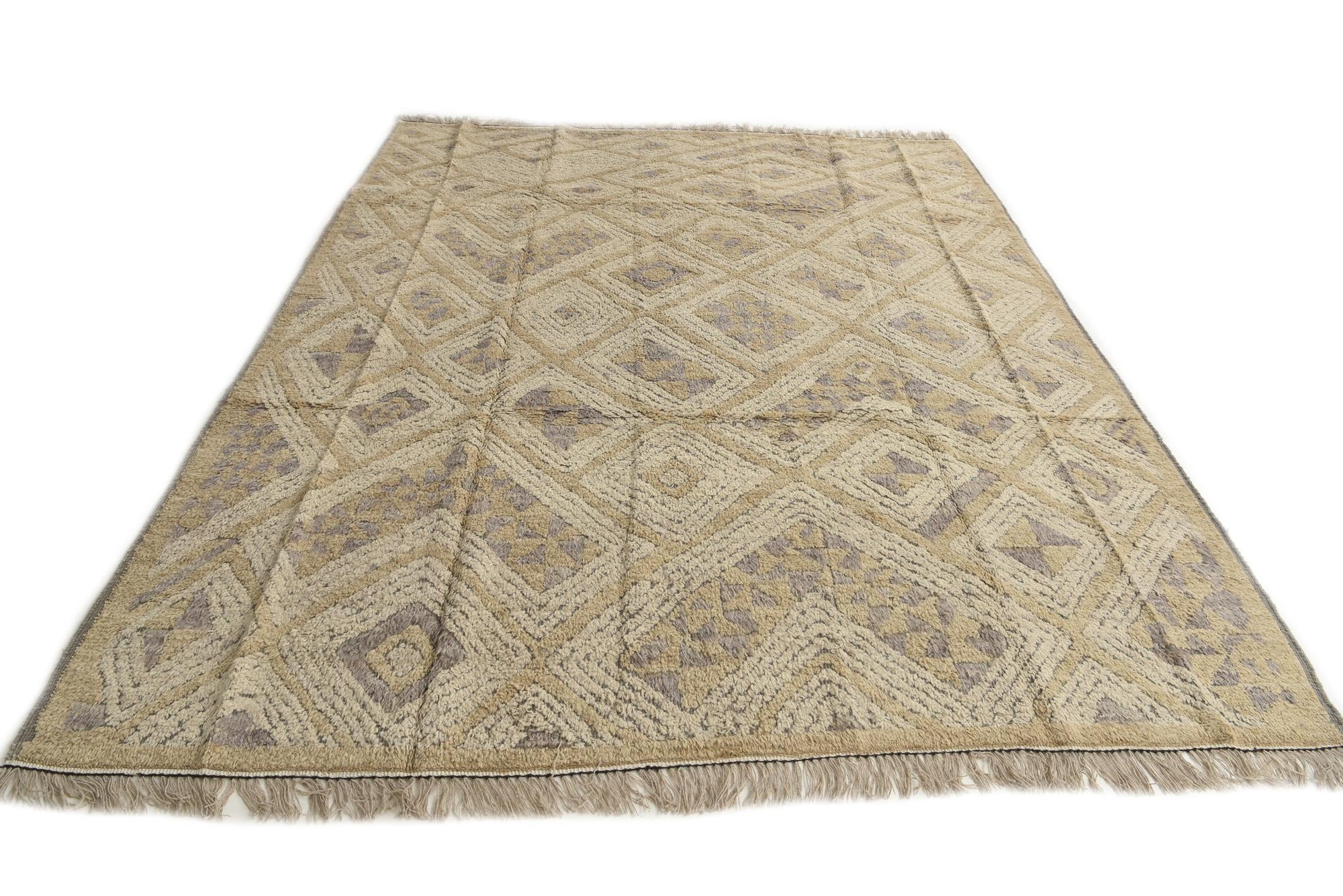 8' 2 x 10' 3 Hand Knotted Darya Wool Rug